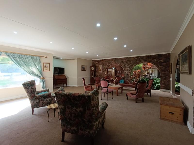 4 Bedroom Property for Sale in Middelburg Eastern Cape